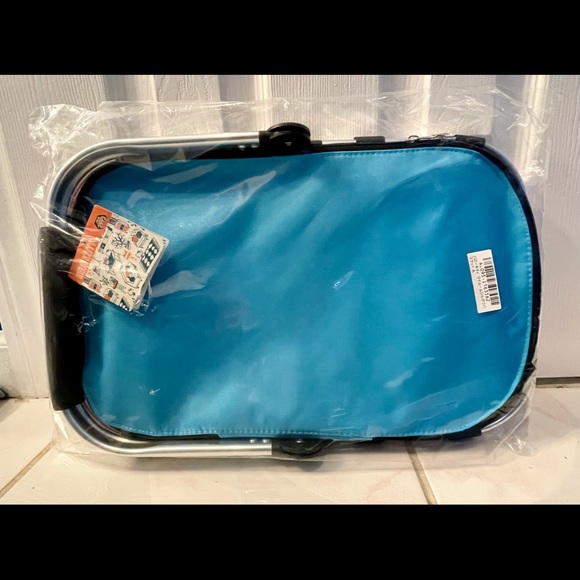 Hello Kitty Basket - Picture 2 of 2